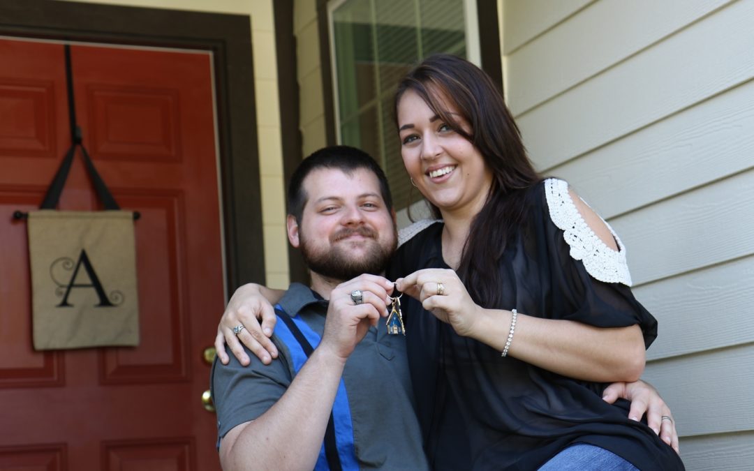 Former U.S. Marine a Habitat Homeowner 