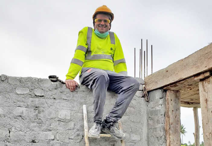 Volunteer Coordinator David Bunzel at a build site