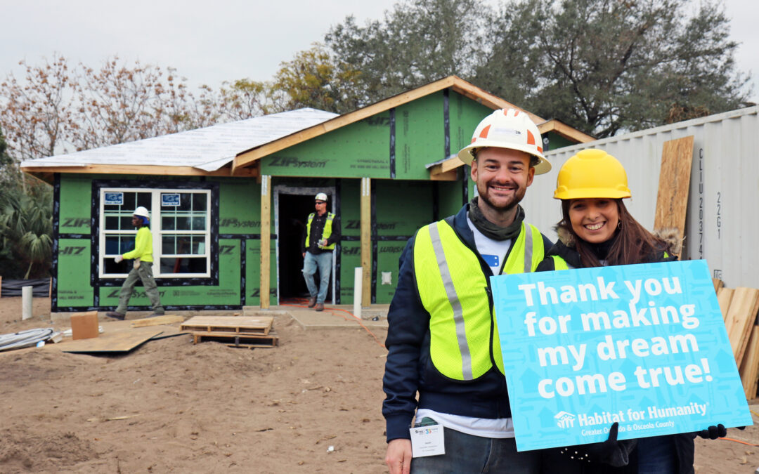 A casa Habitat dos recém-casados Daniel e Oriana será um farol de paz e segurança