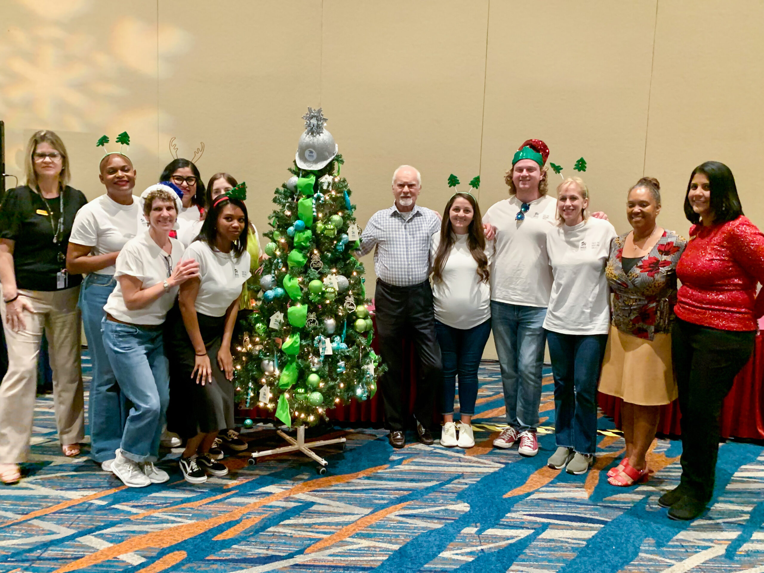 A TreeMendous Affair See our tree at Rosen Shingle Creek Habitat